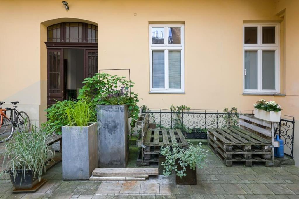 Sekretne Gniazdko W Tajemniczym Ogrodzie * Краків